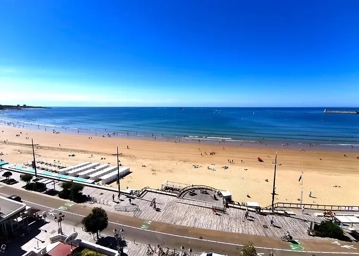 Le Foch - Face Avec Garage